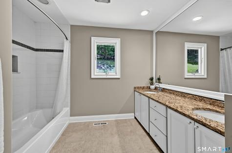 39 Bear Mountain Road New Fairfield CT 06812