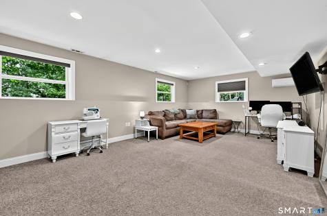 39 Bear Mountain Road New Fairfield CT 06812