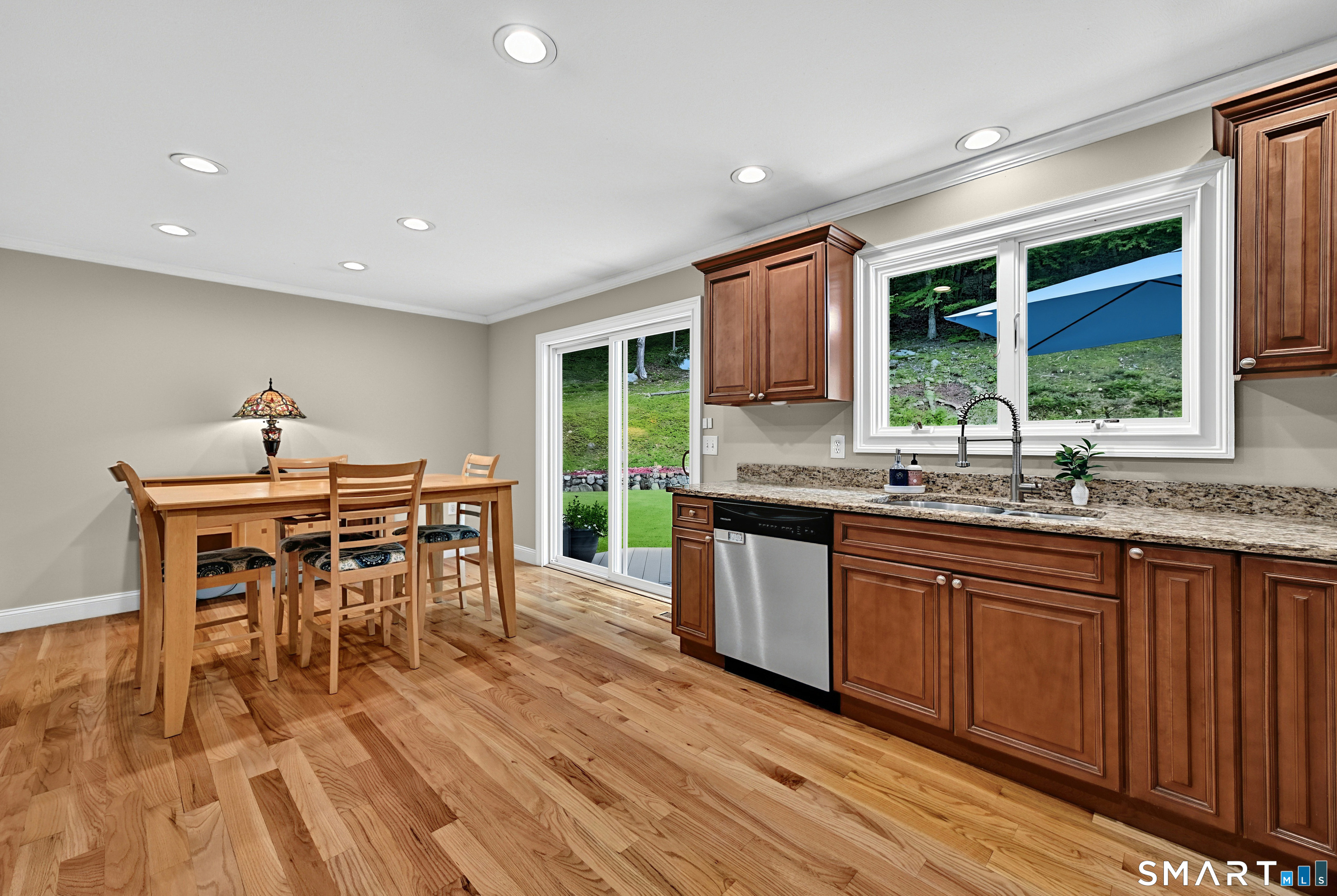 39 Bear Mountain Road New Fairfield CT 06812