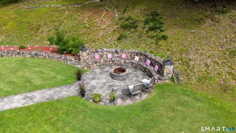 39 Bear Mountain Road New Fairfield CT 06812