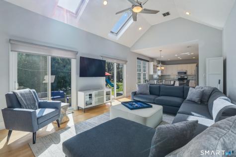 10 Buckingham Lane West Hartford CT 06117