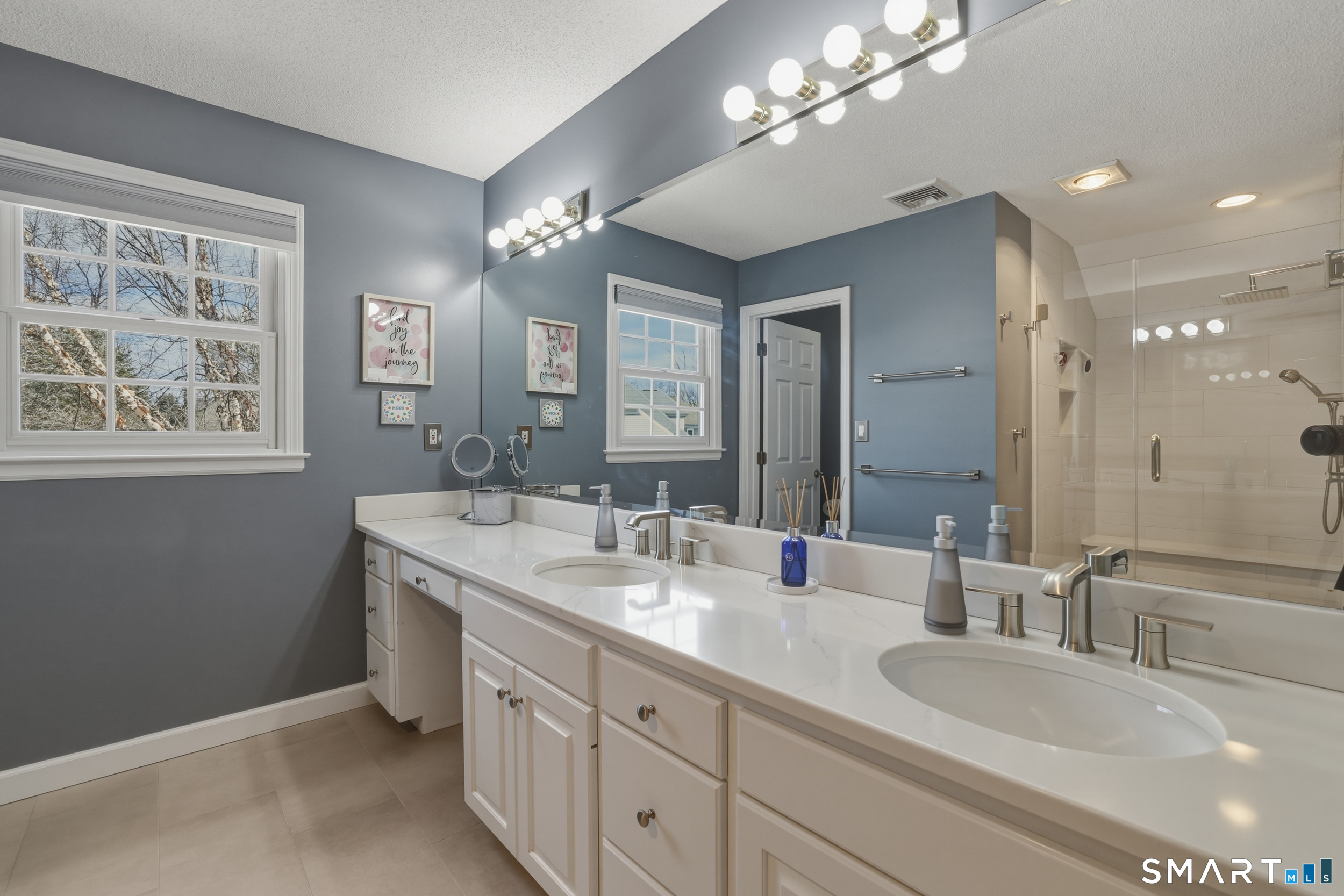 10 Buckingham Lane West Hartford CT 06117