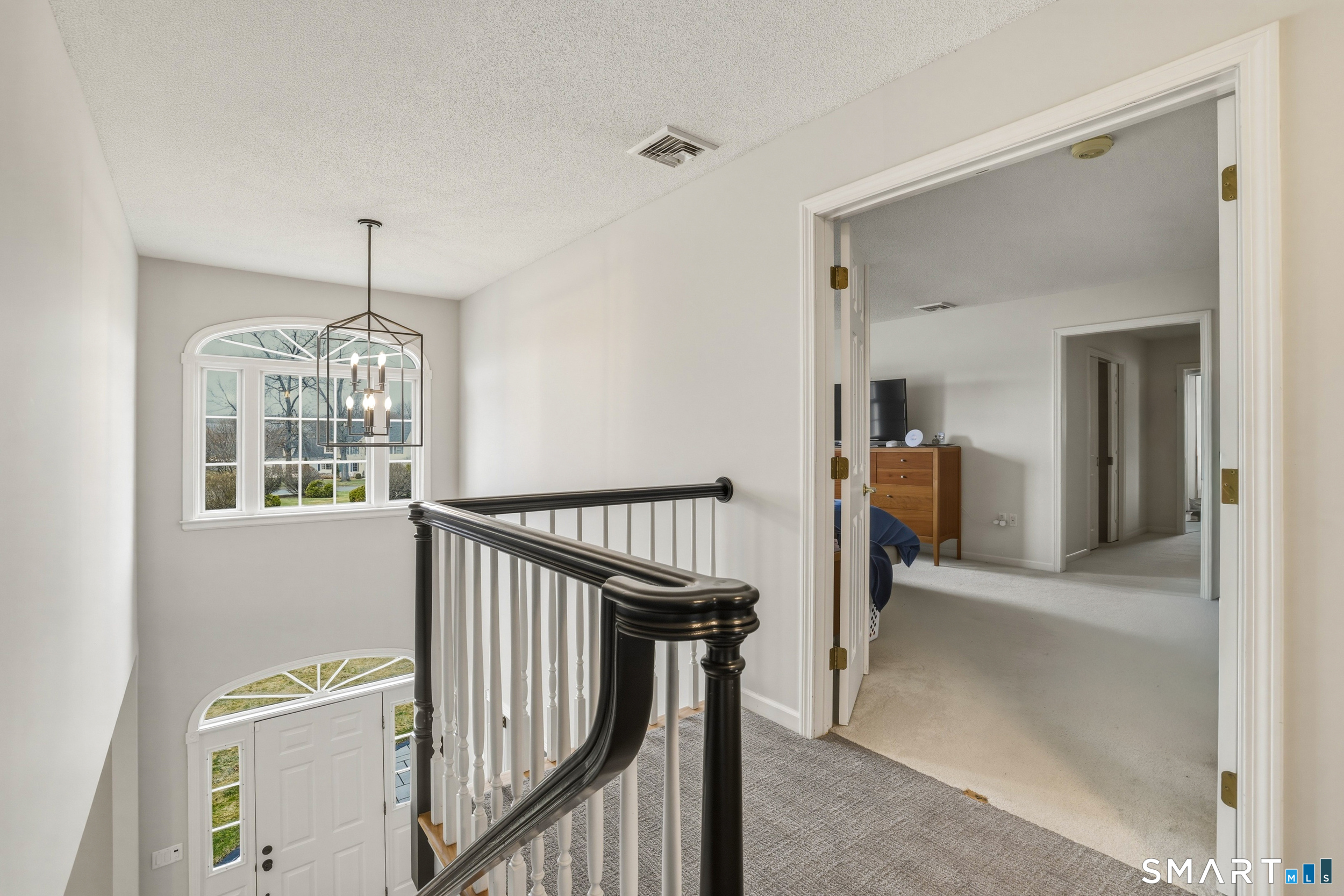 10 Buckingham Lane West Hartford CT 06117