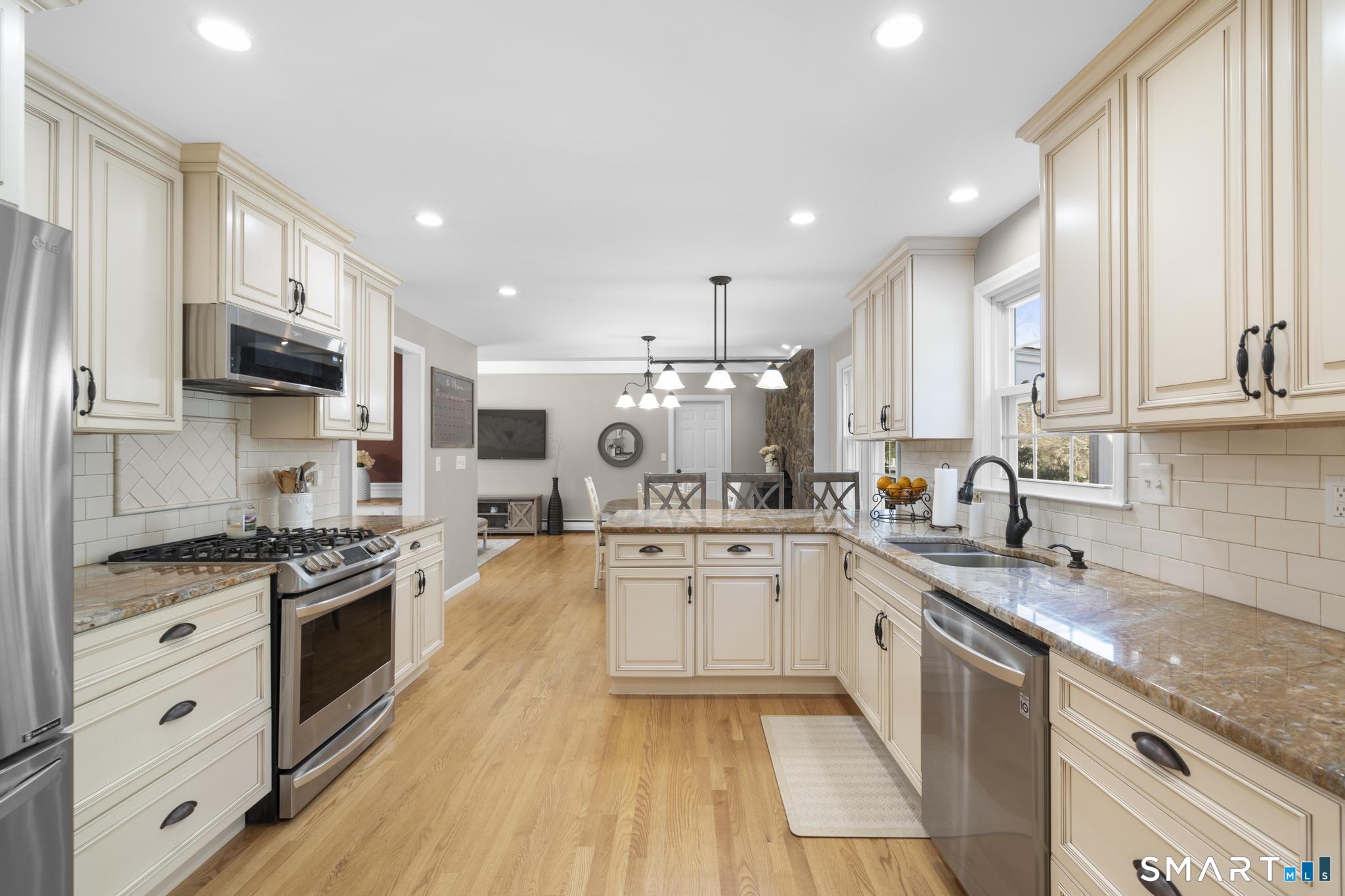 278 Charles Court Orange CT 06477