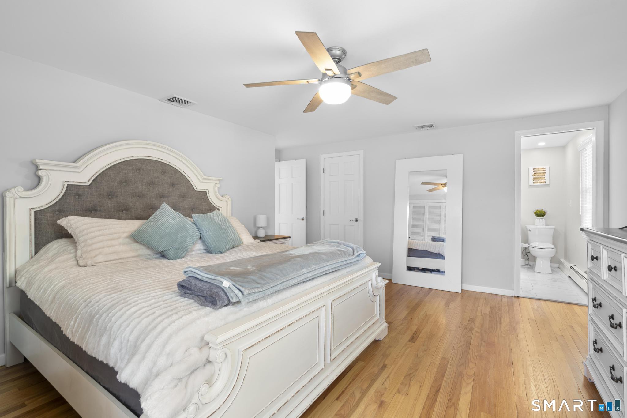 278 Charles Court Orange CT 06477