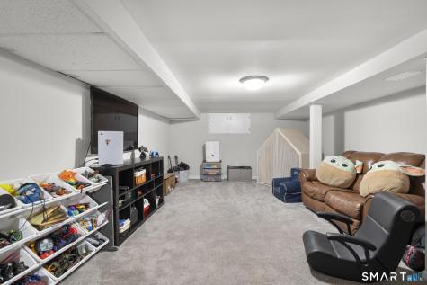 278 Charles Court Orange CT 06477