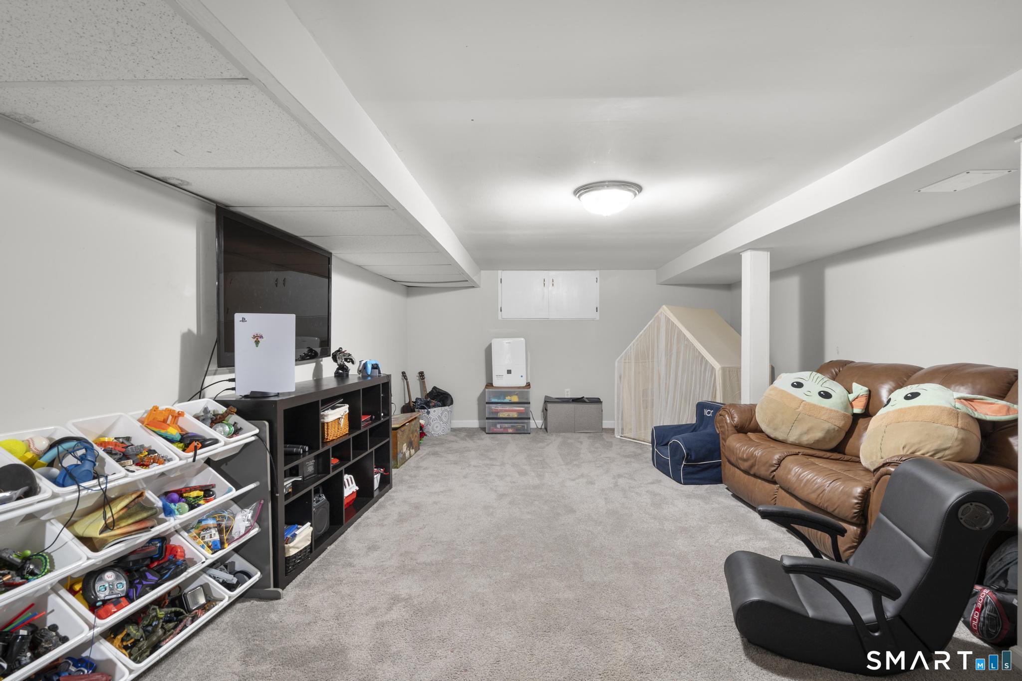 278 Charles Court Orange CT 06477