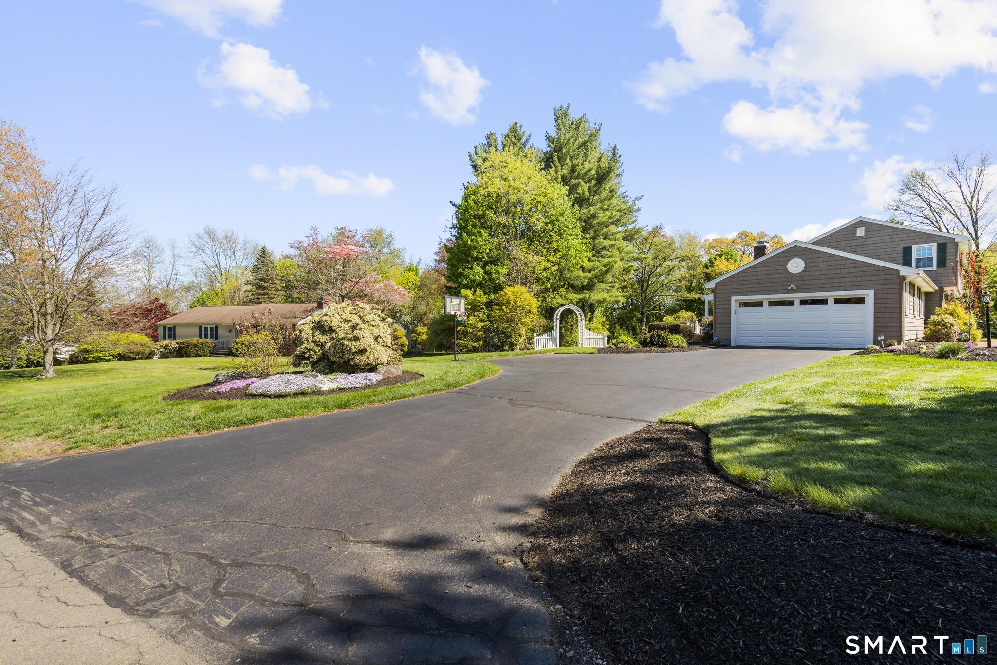 278 Charles Court Orange CT 06477