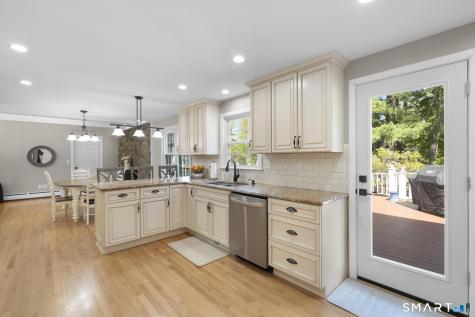 278 Charles Court Orange CT 06477