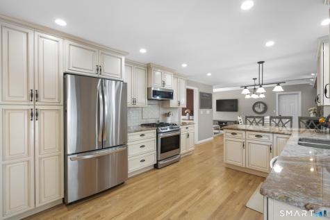 278 Charles Court Orange CT 06477
