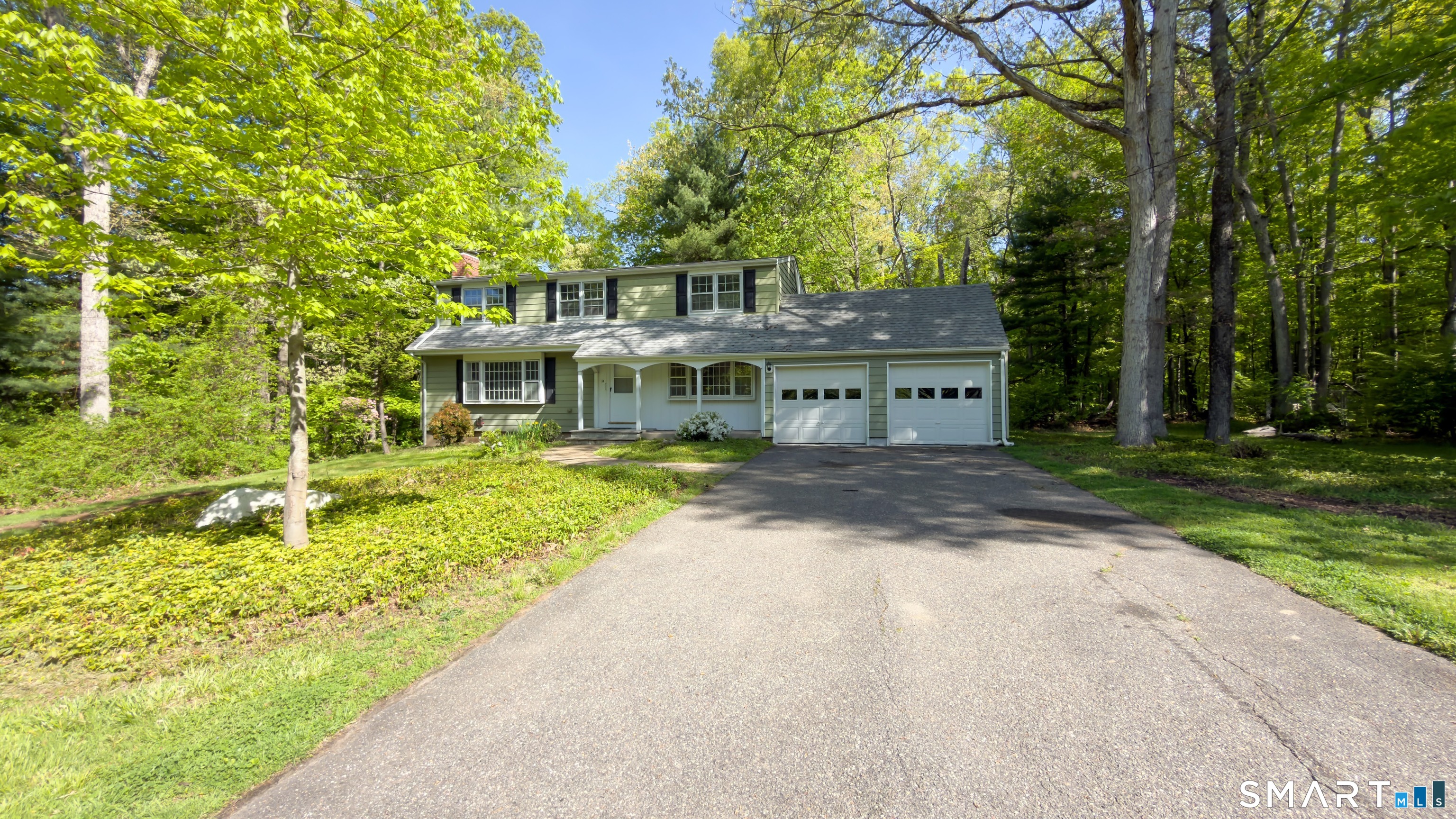 16 Briarwood Drive Simsbury CT 06070