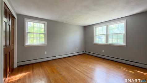 16 Briarwood Drive Simsbury CT 06070