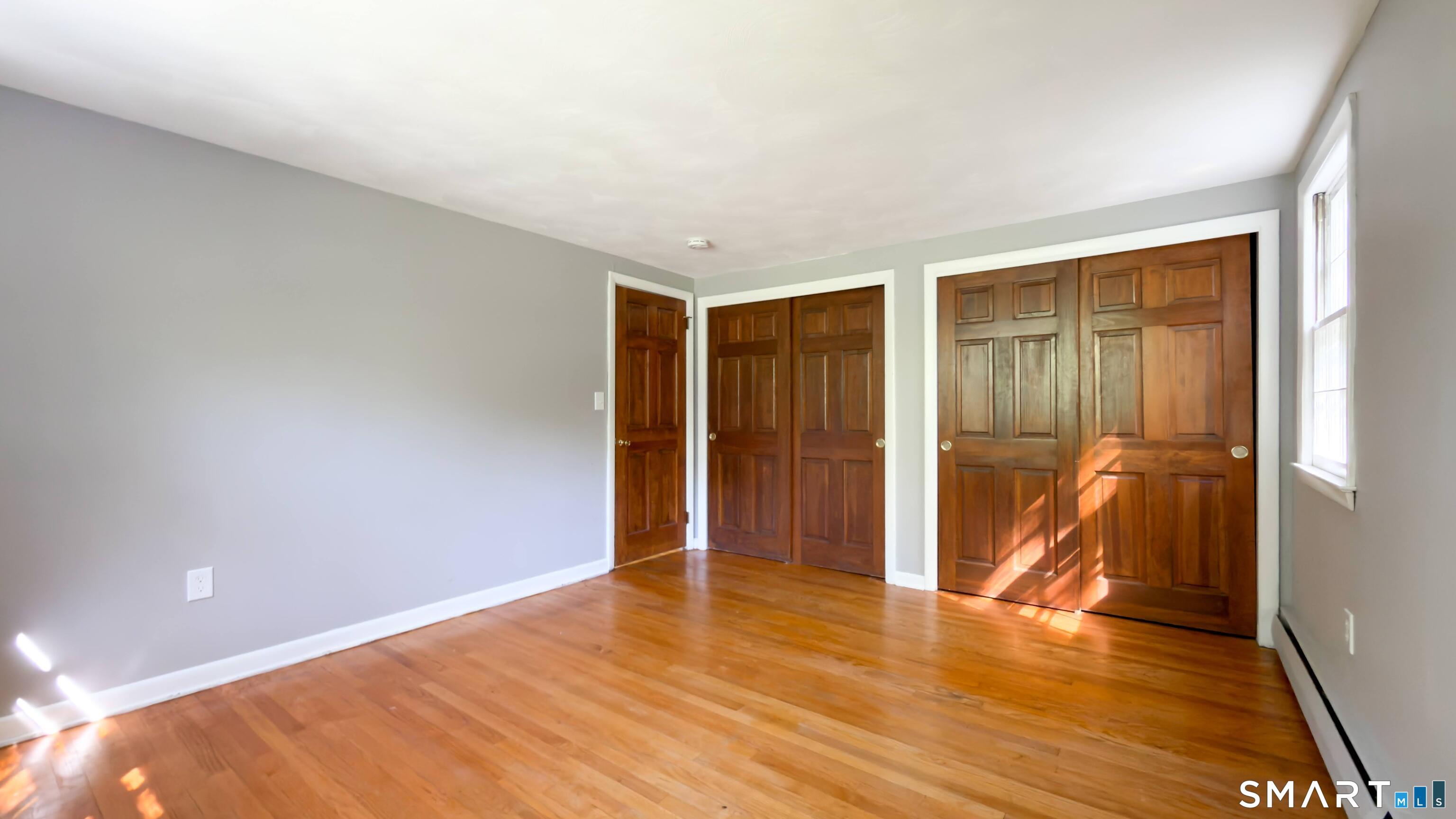 16 Briarwood Drive Simsbury CT 06070