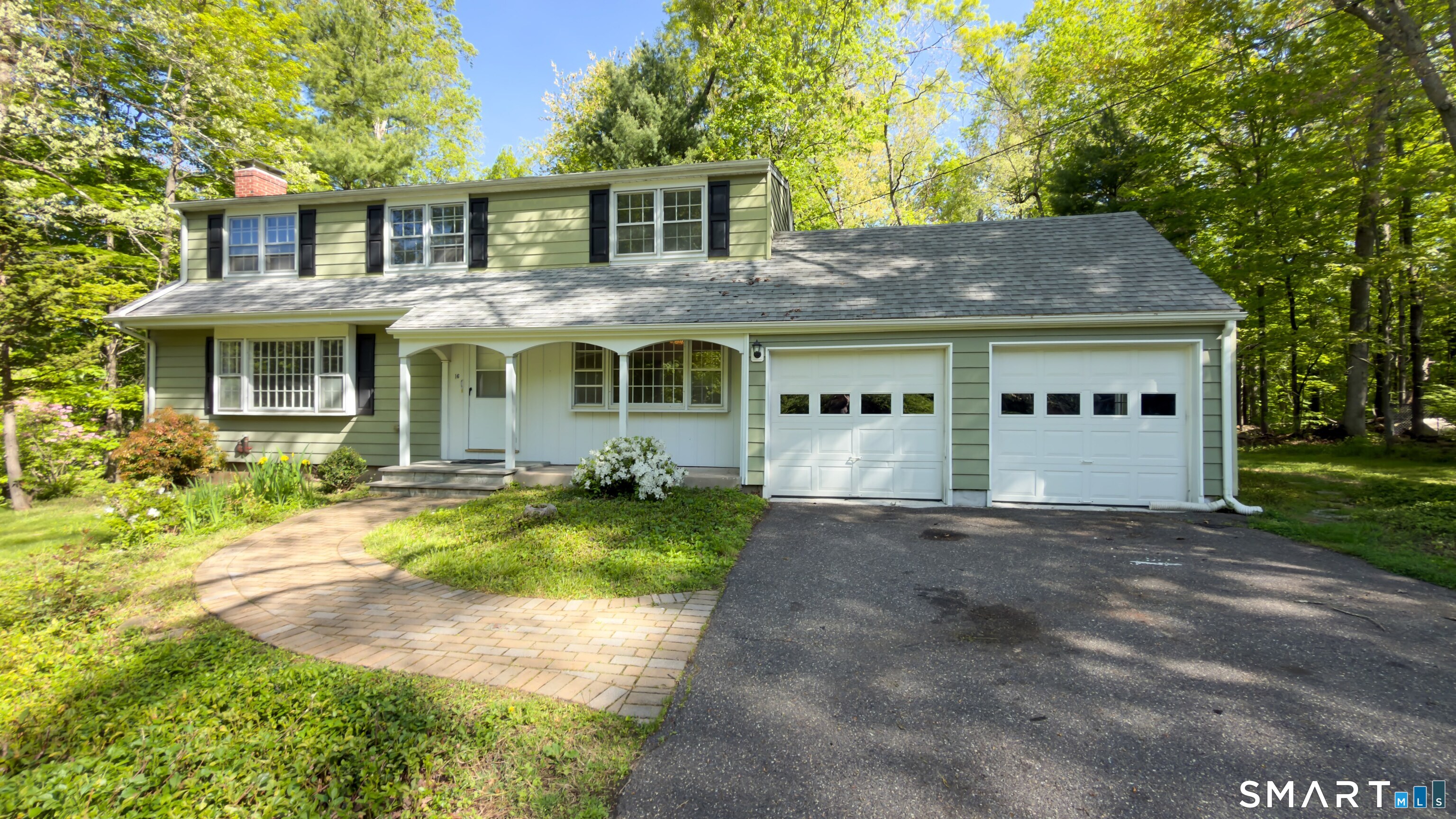 16 Briarwood Drive Simsbury CT 06070