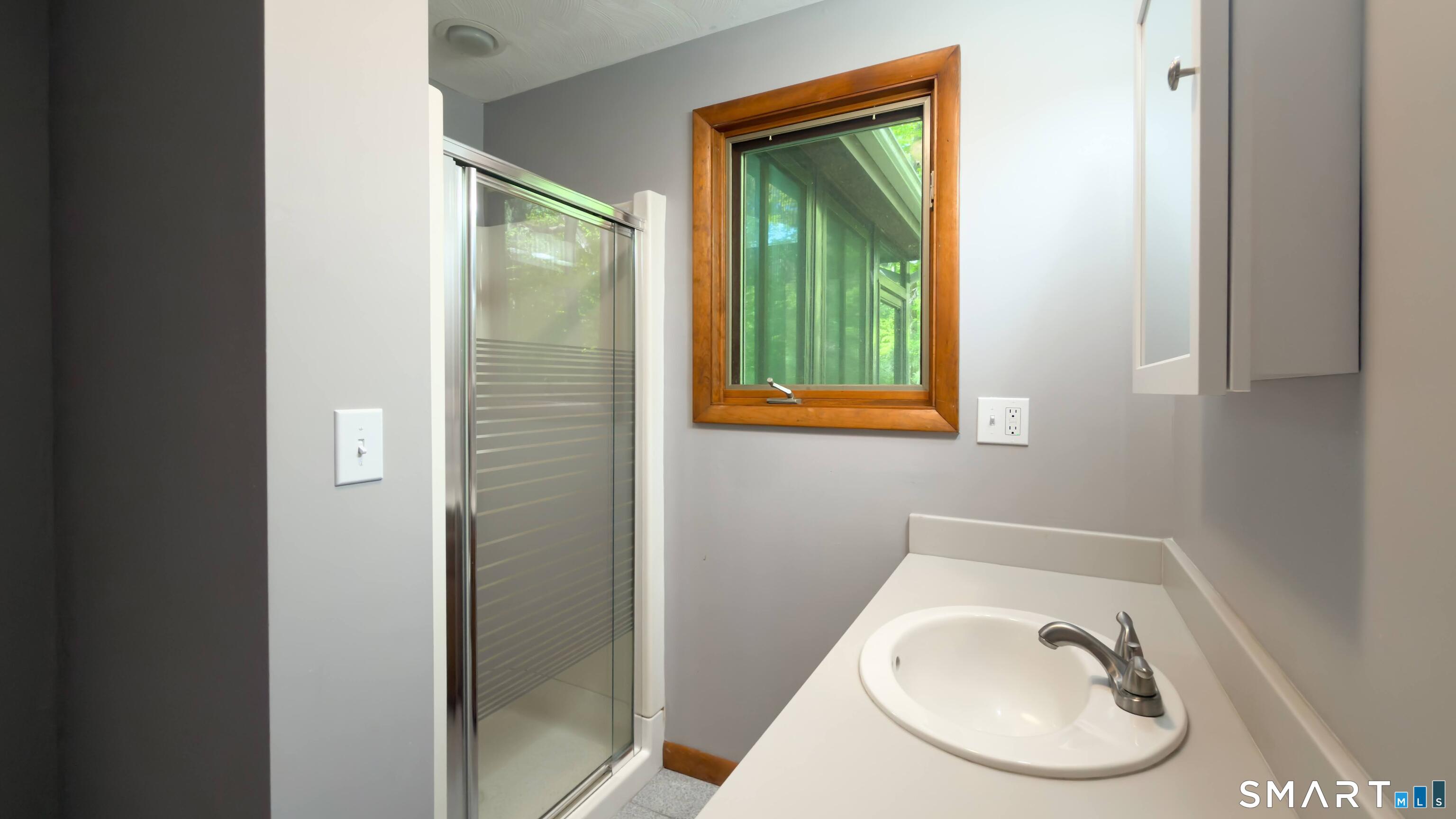 16 Briarwood Drive Simsbury CT 06070