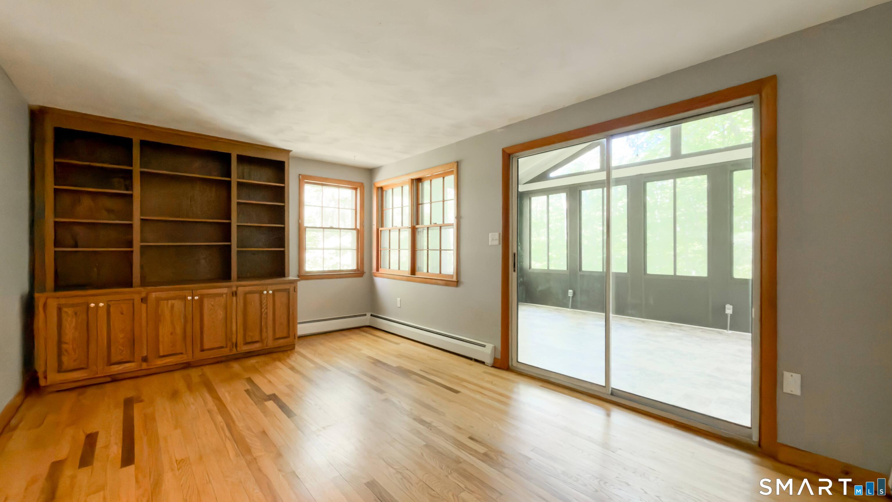 16 Briarwood Drive Simsbury CT 06070