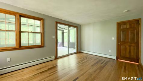 16 Briarwood Drive Simsbury CT 06070