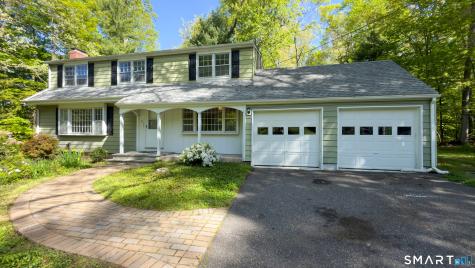 16 Briarwood Drive Simsbury CT 06070