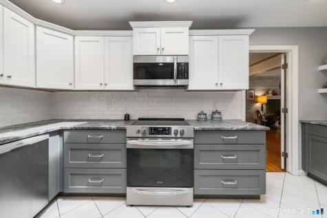 148 Colonial Drive Southbury CT 06488