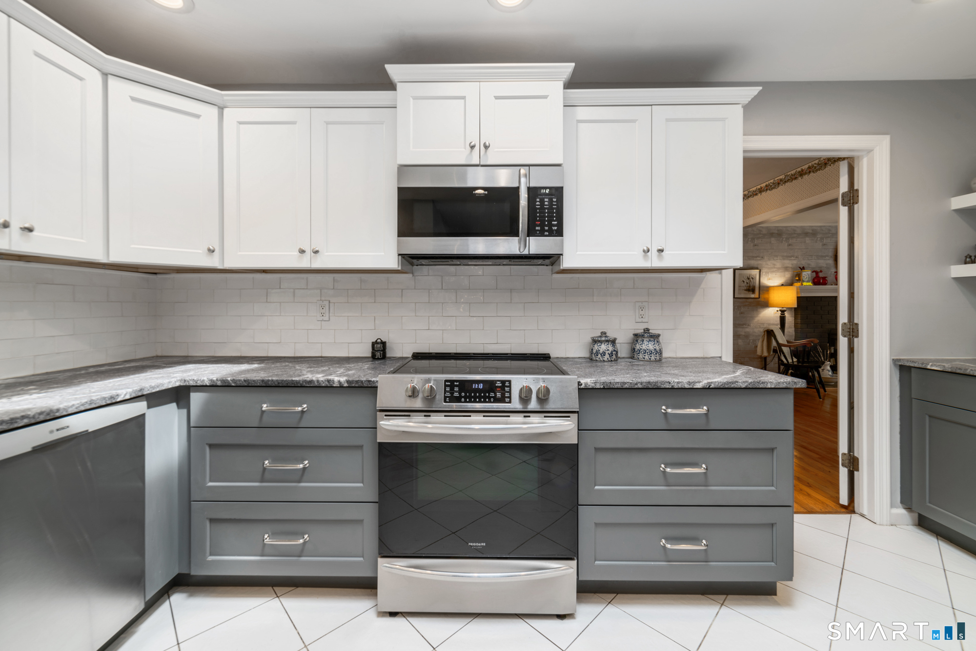 148 Colonial Drive Southbury CT 06488