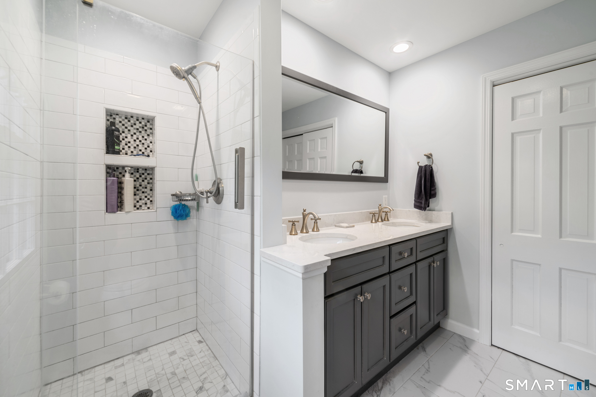 148 Colonial Drive Southbury CT 06488
