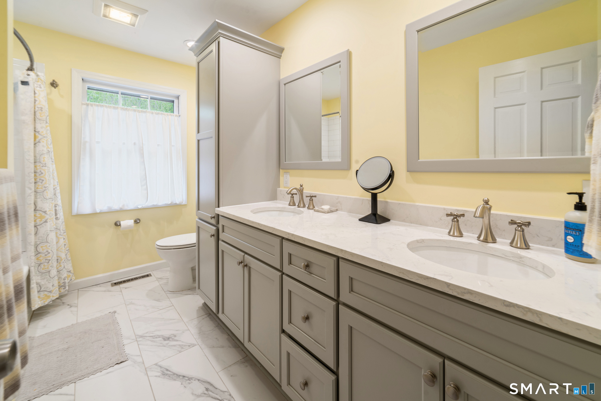 148 Colonial Drive Southbury CT 06488