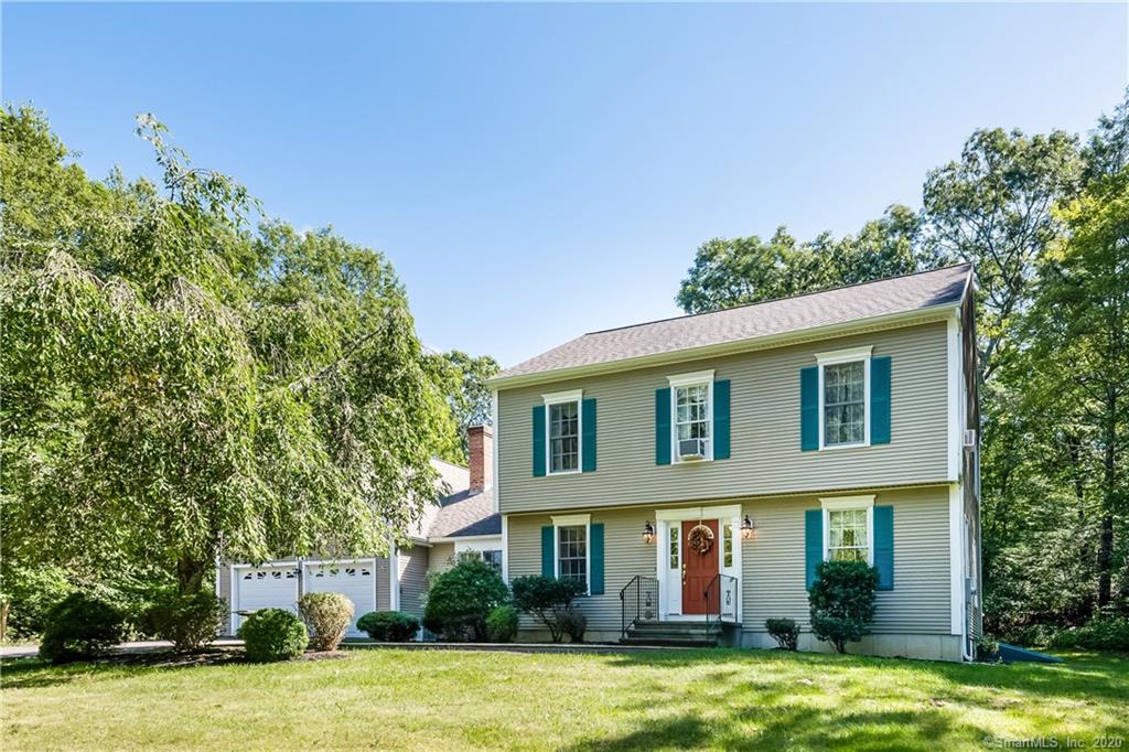 15 Woodmont Circle East Haddam CT 06423