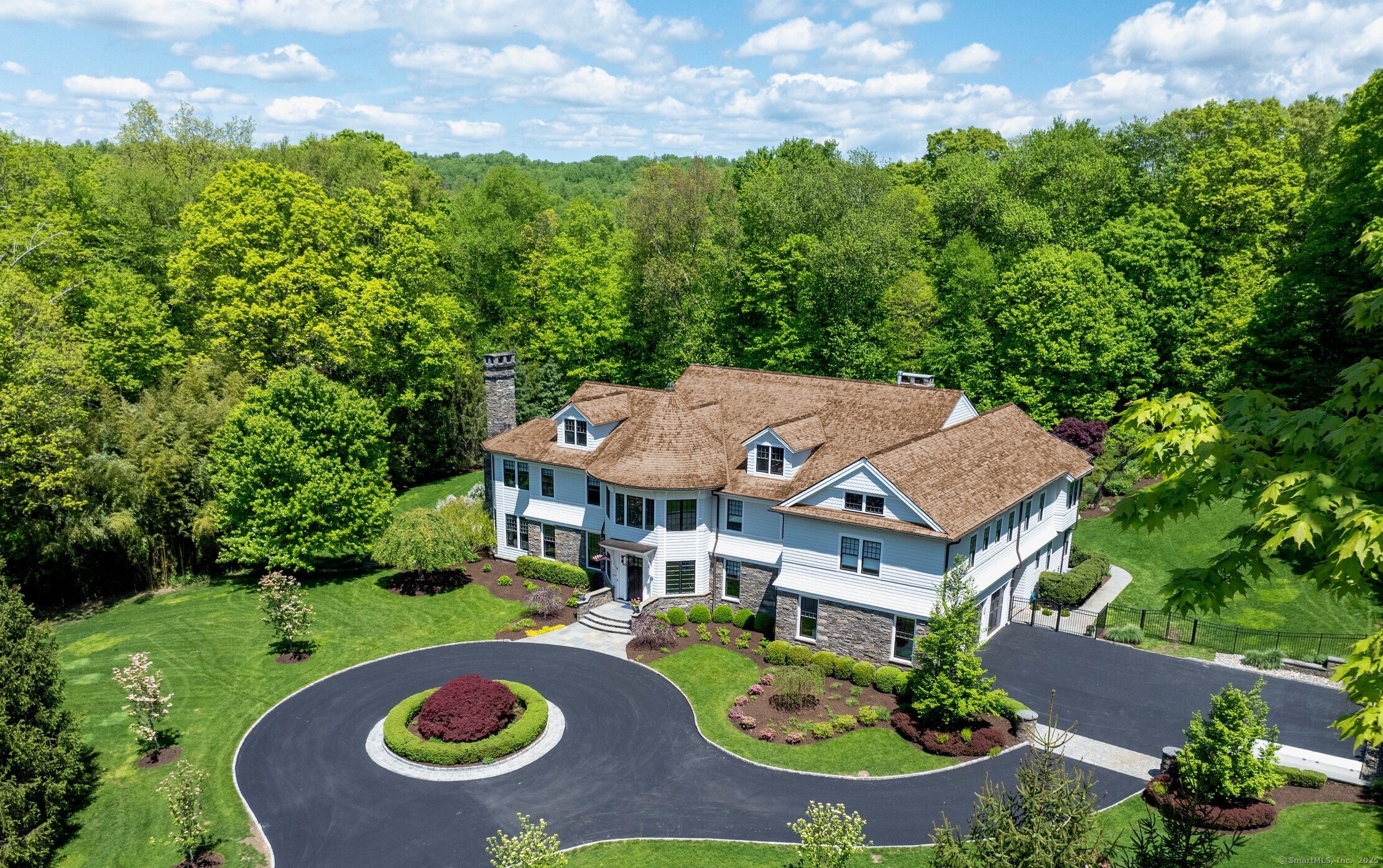 1227 Ponus Ridge New Canaan CT 06840