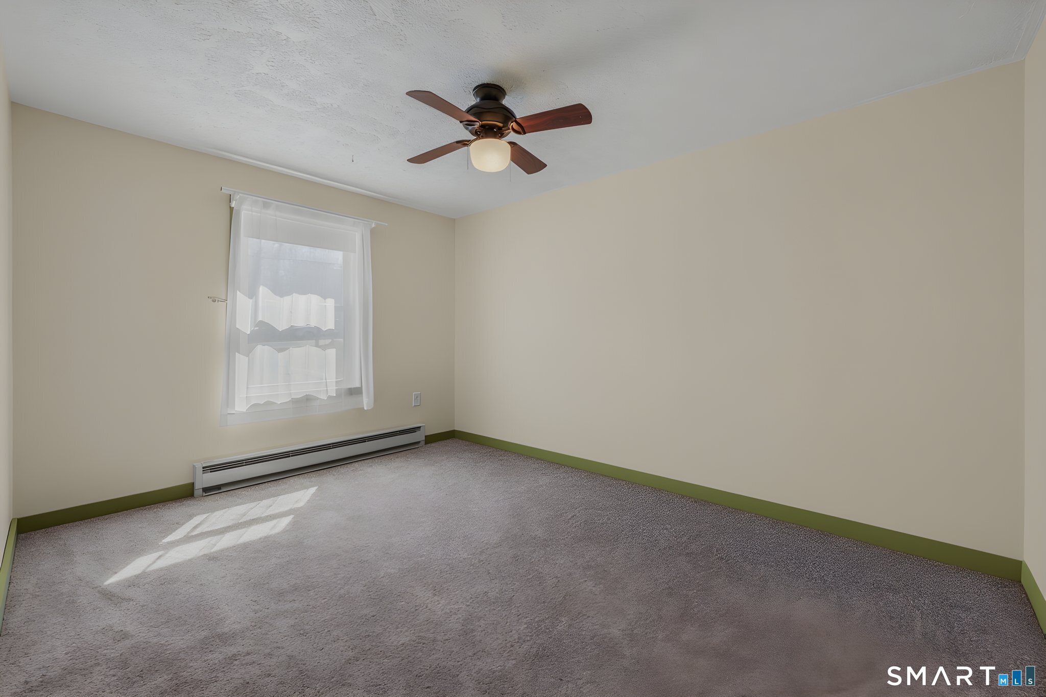 27 Valley Drive Voluntown CT 06384
