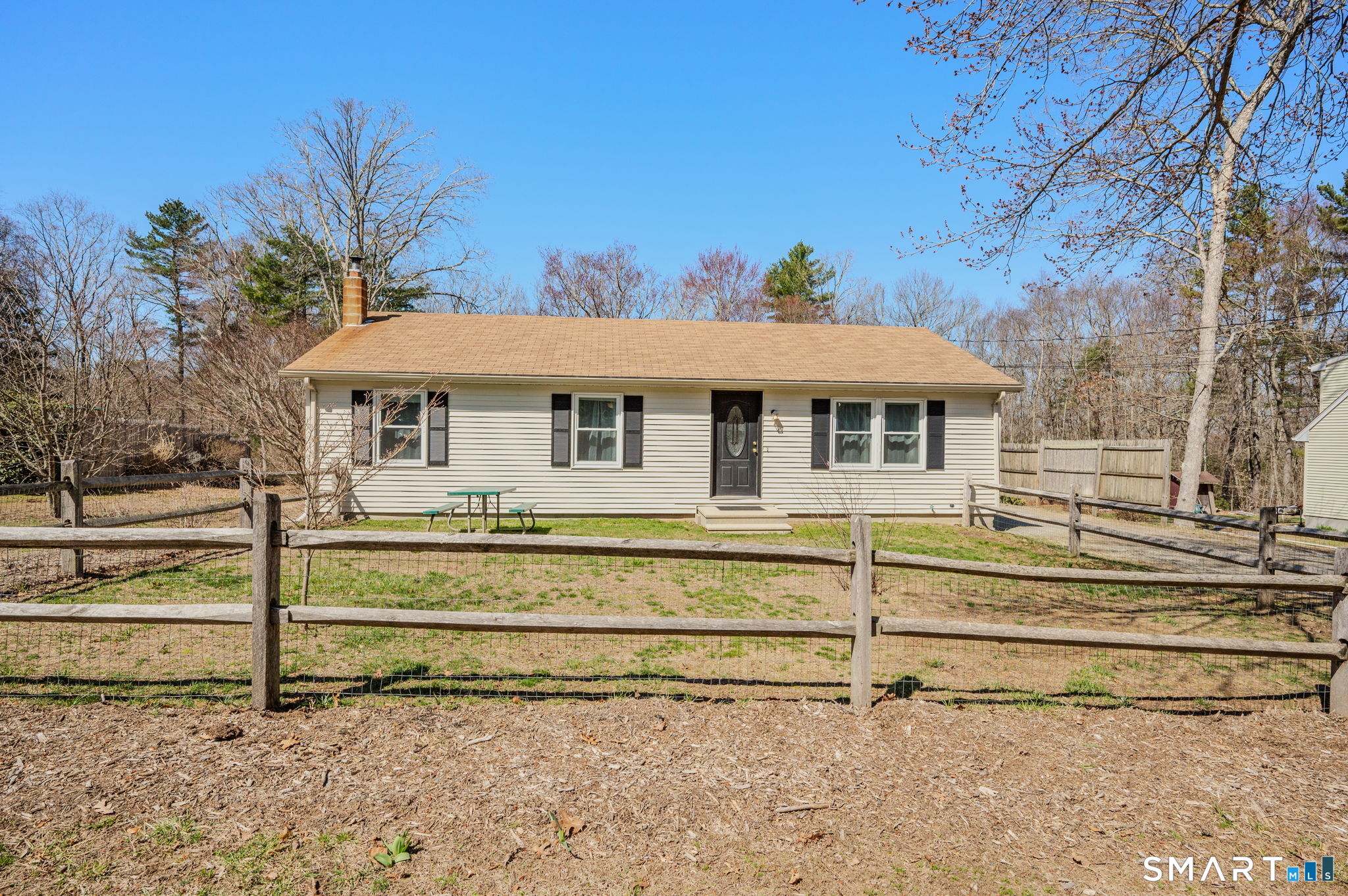 27 Valley Drive Voluntown CT 06384