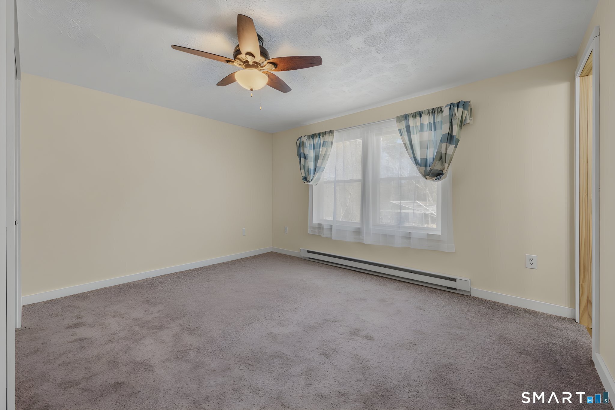27 Valley Drive Voluntown CT 06384