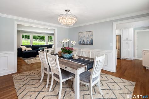 76 Comstock Hill Road New Canaan CT 06840