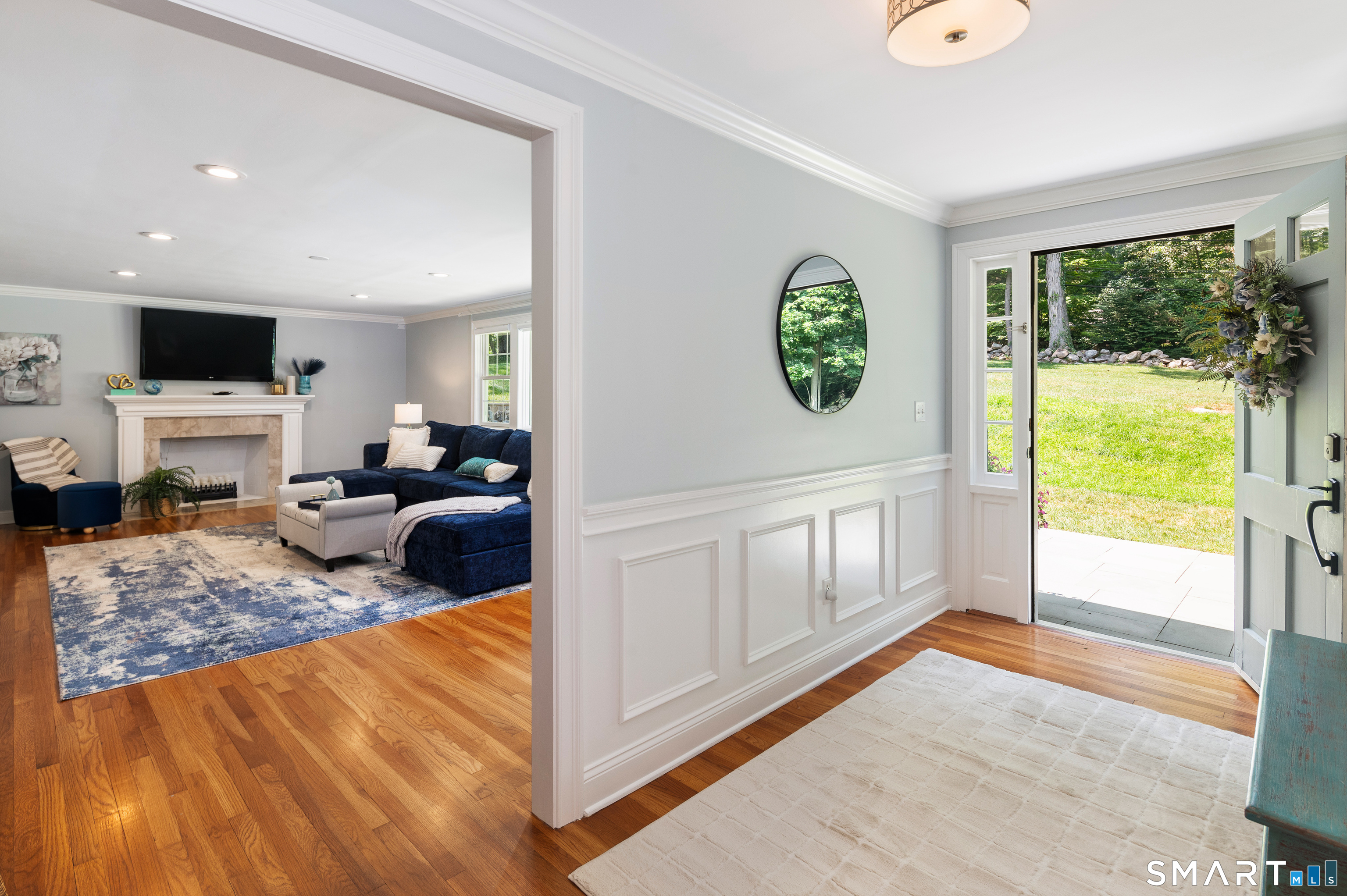 76 Comstock Hill Road New Canaan CT 06840