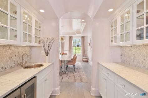 127 Field Rock Road Fairfield CT 06890