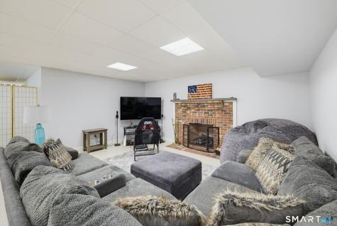 42 Oaklawn Drive Barkhamsted CT 06042