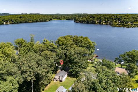 218 Deepwood Drive Hebron CT 06231