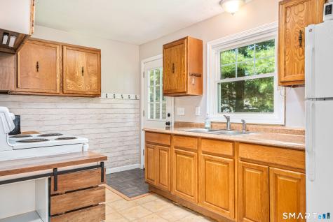 218 Deepwood Drive Hebron CT 06231