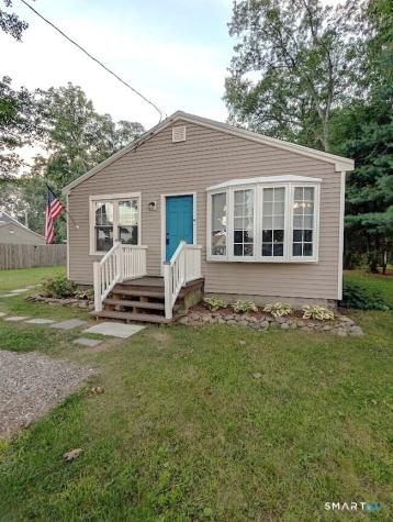 218 Deepwood Drive Hebron CT 06231