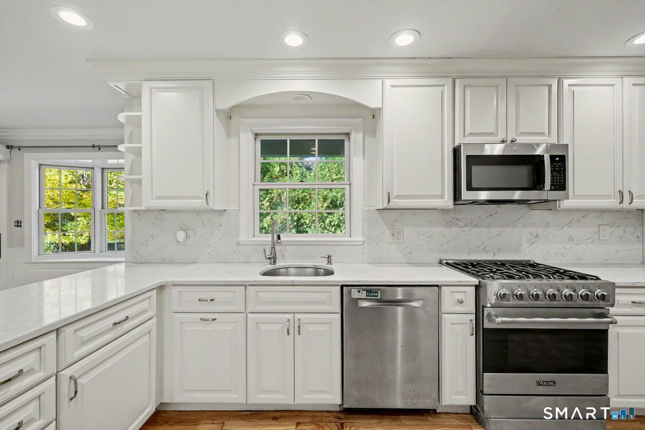 3 Huntzinger Drive Greenwich CT 06831