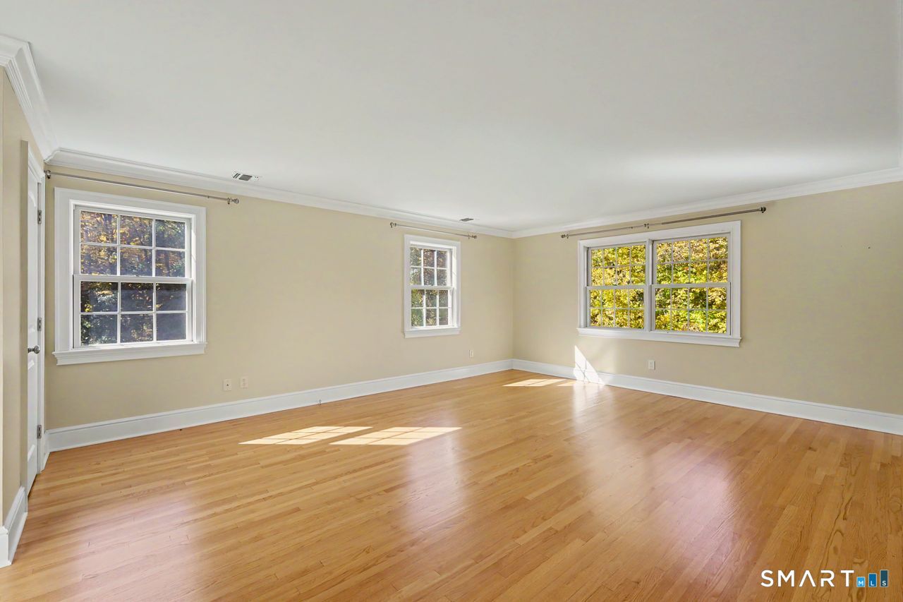 3 Huntzinger Drive Greenwich CT 06831