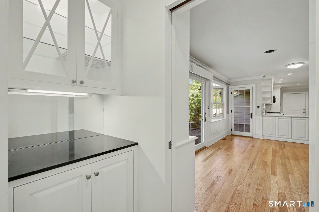 3 Huntzinger Drive Greenwich CT 06831