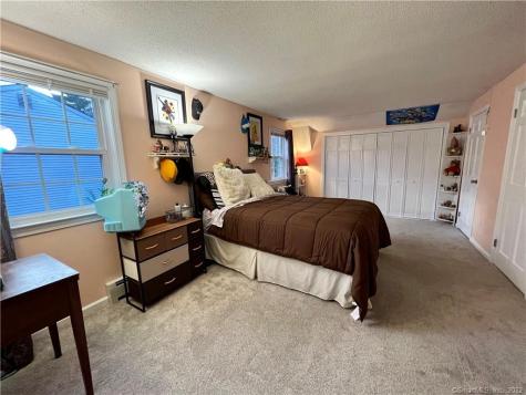 53 Lufkin Lane Bristol CT 06010