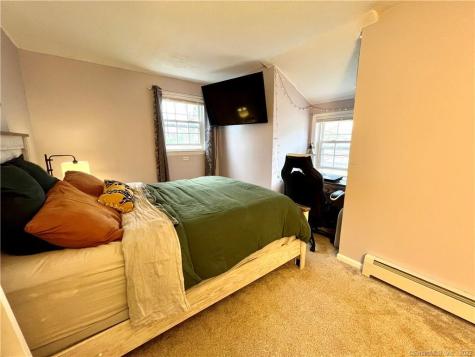 53 Lufkin Lane Bristol CT 06010