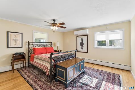 15 Flat Swamp Road Newtown CT 06470