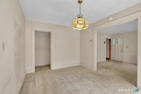27 Fairview Avenue Middletown CT 06457