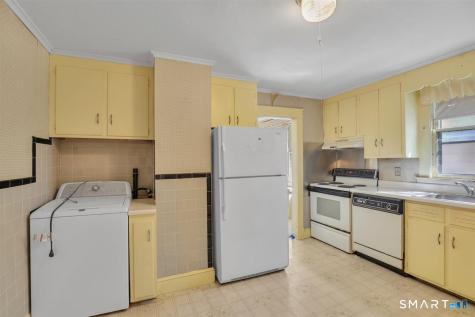 27 Fairview Avenue Middletown CT 06457