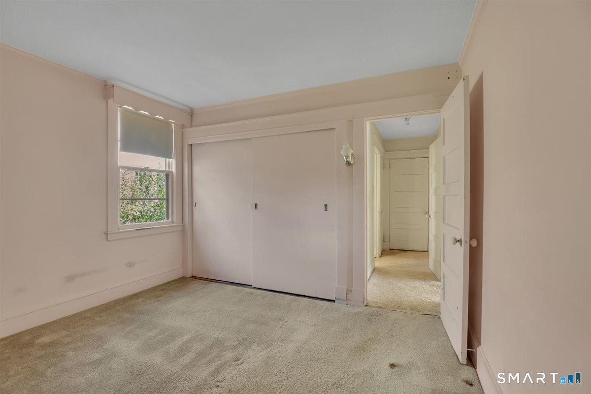 27 Fairview Avenue Middletown CT 06457