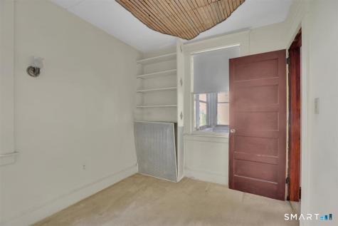 27 Fairview Avenue Middletown CT 06457