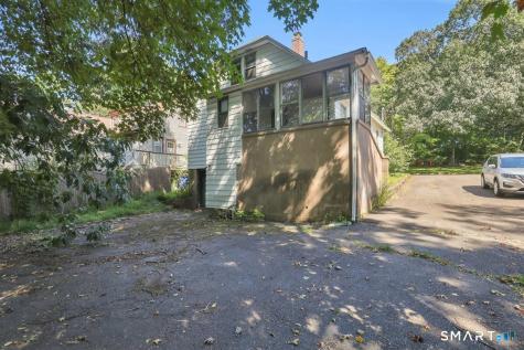 27 Fairview Avenue Middletown CT 06457
