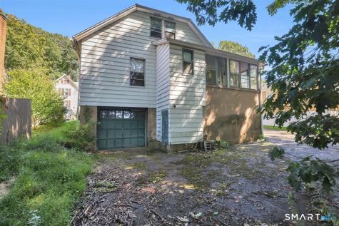 27 Fairview Avenue Middletown CT 06457